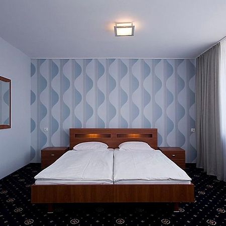 Hotel Naramowice Poznan Exterior photo